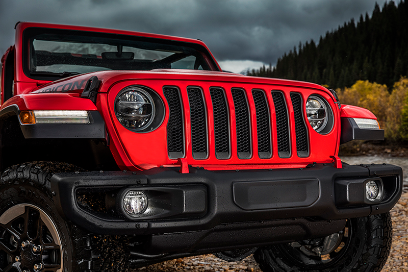 Illustration for article titled The 2018 Jeep Wrangler Will Start At $26,195: Report